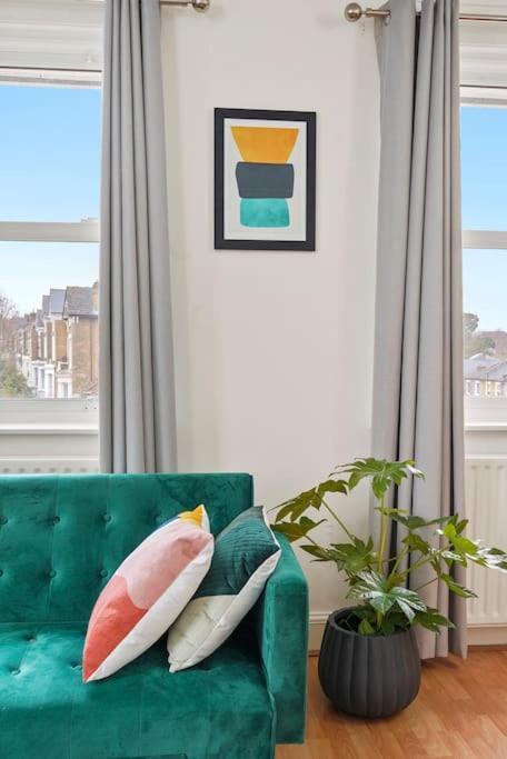 Cosy Apartment 5 Guests 3 Beds 1 Sofa Bed Lewisham 伦敦 外观 照片