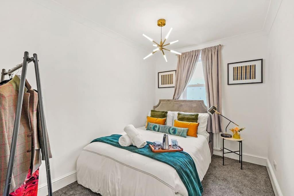 Cosy Apartment 5 Guests 3 Beds 1 Sofa Bed Lewisham 伦敦 外观 照片